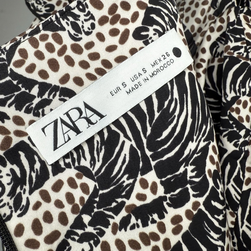ZARA Blouse Small Tiger Animal‎ Print Ruffle Square Neck Ruched Statement RARE - Picture 7 of 8
